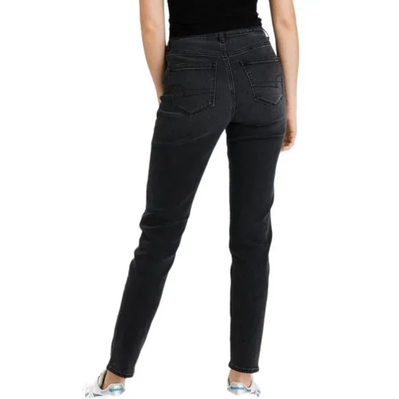 American Eagle Stretch Mom Jean - Picture 2 of 6